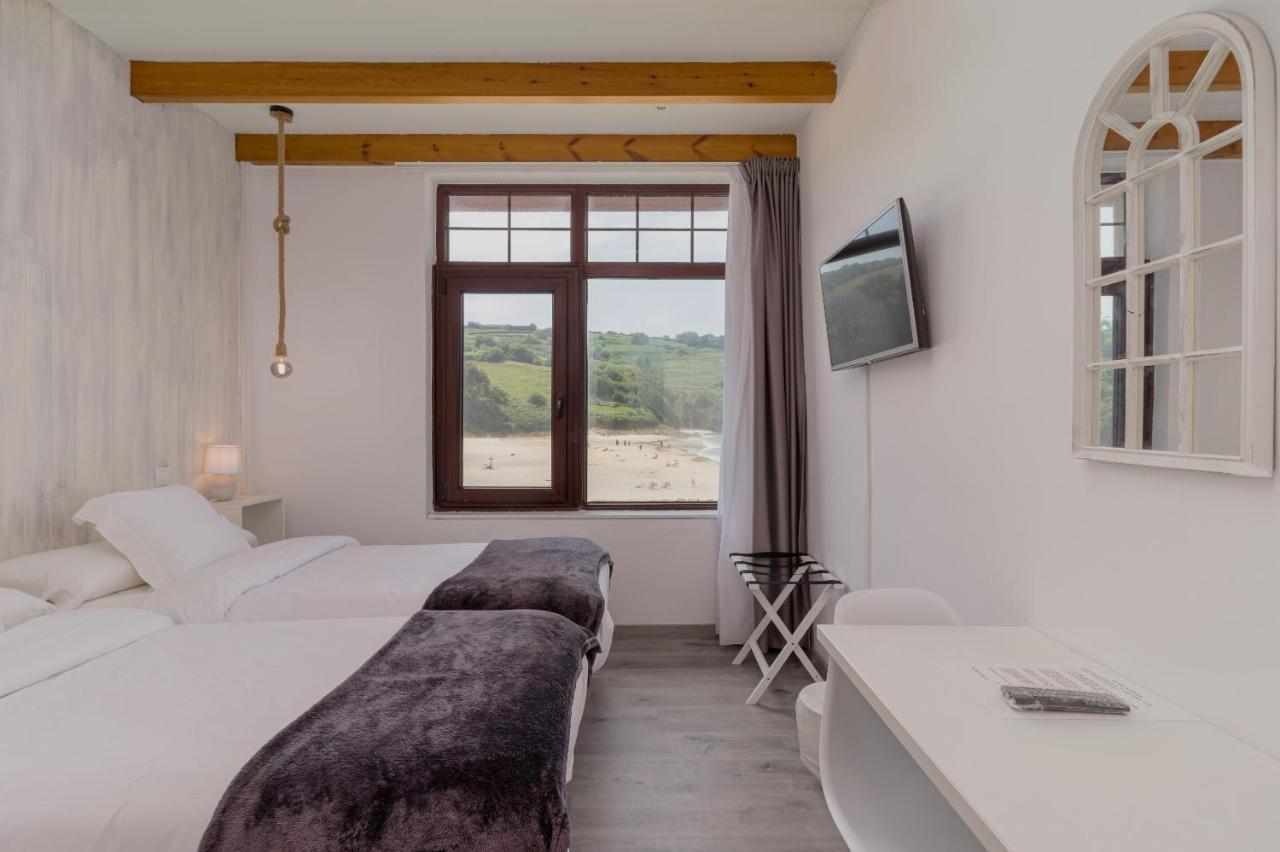 Hotel Sanmar Cobreces Bagian luar foto