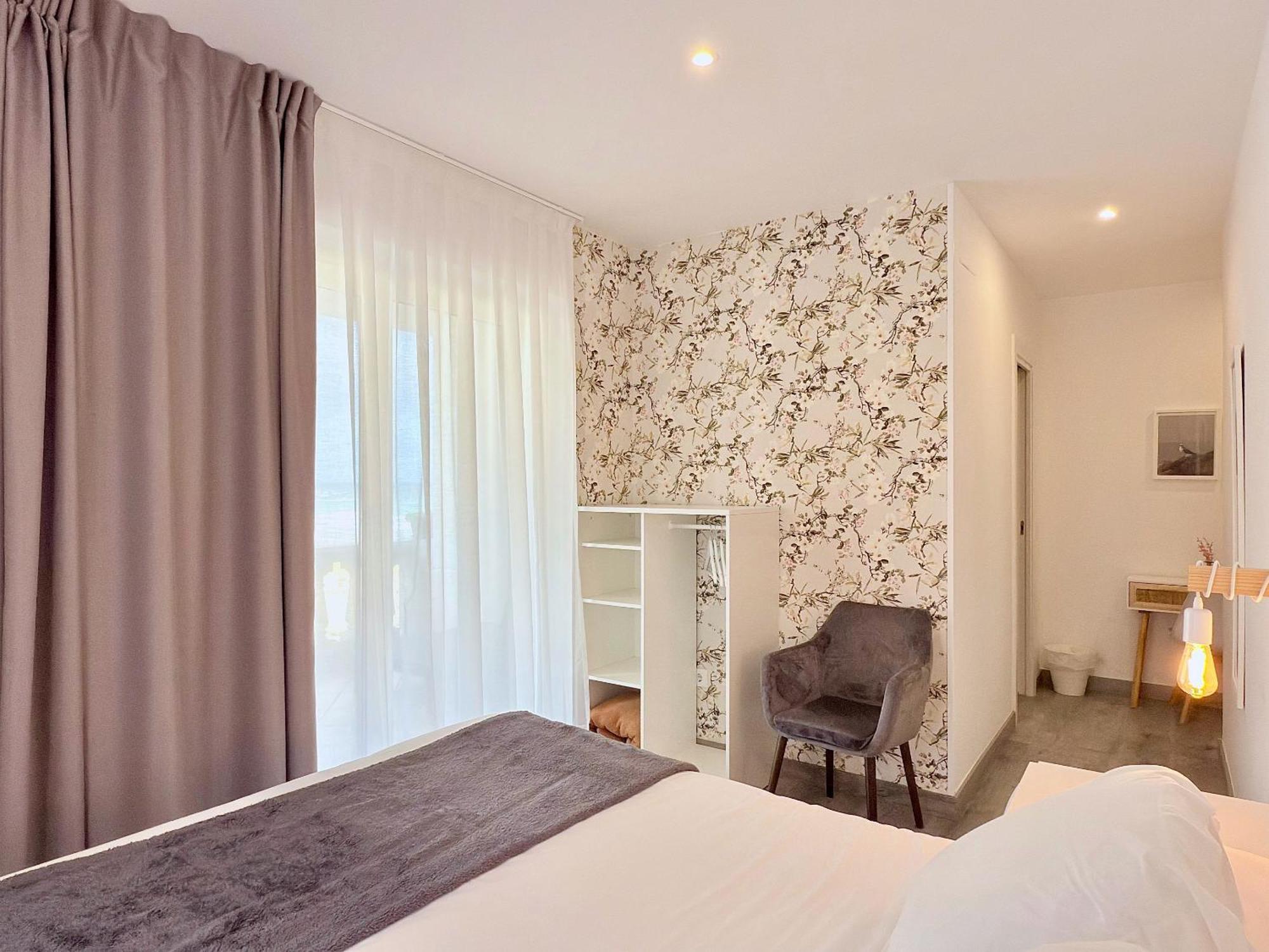 Hotel Sanmar Cobreces Bagian luar foto